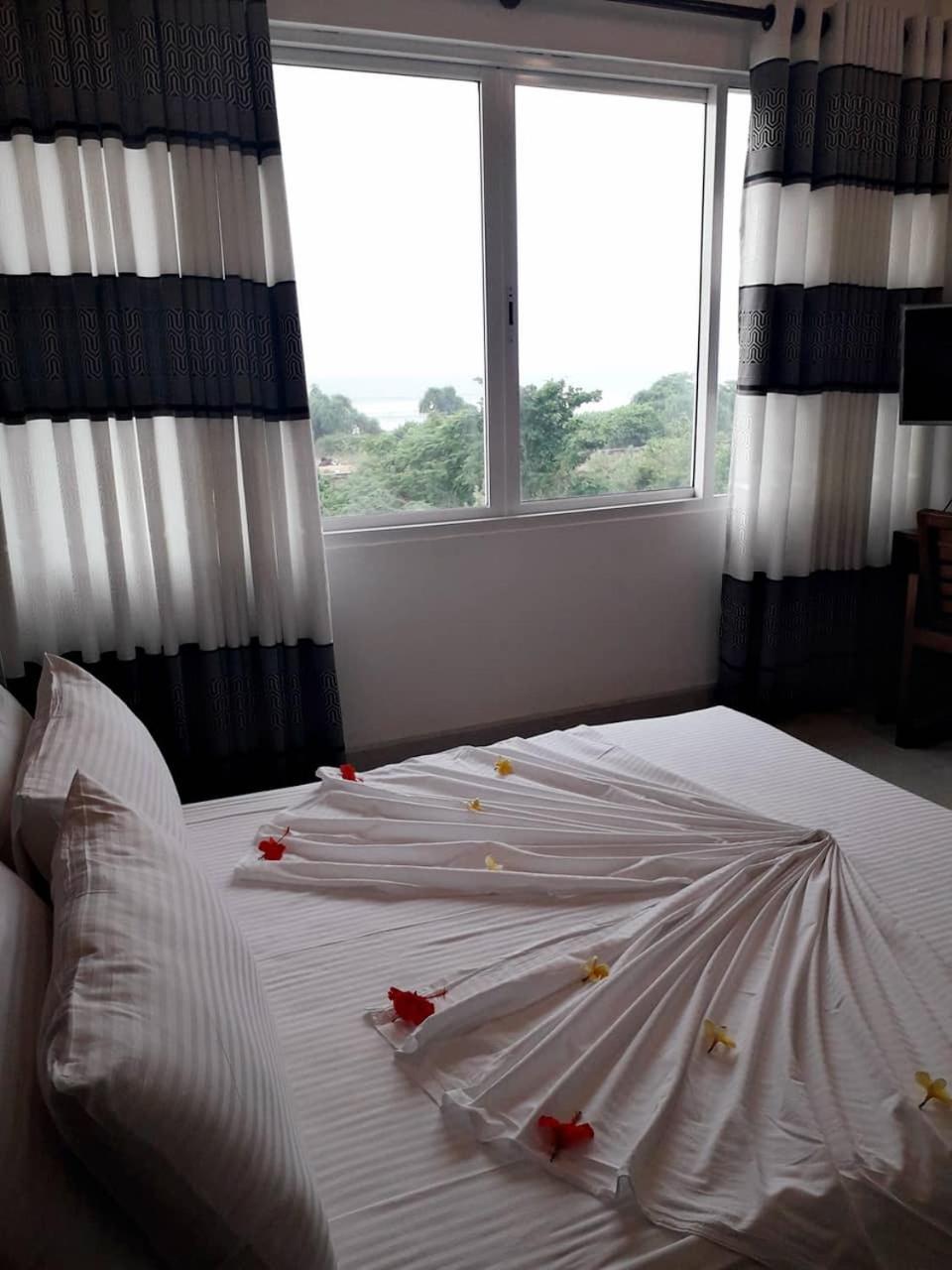 Blue Beach Villa Wadduwa Zewnętrze zdjęcie